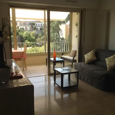 Fauvettes Apartment *